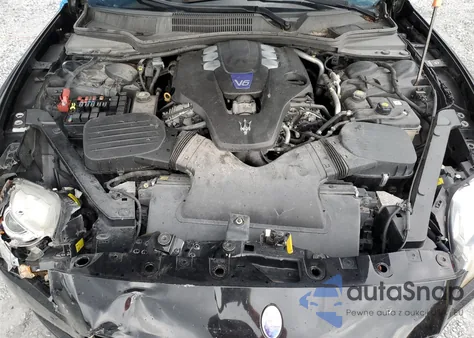 2016 Maserati Quattroporte S z USA, uszkodzony, nr VIN ZAM56RRA1G1167018